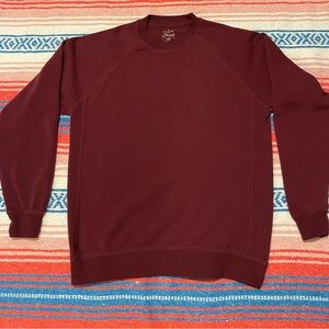Men’s maroon crewneck pullover sweater size XL
